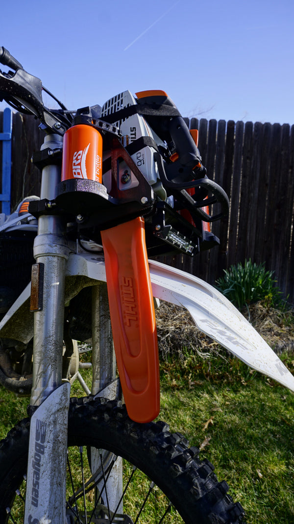 The "Saw Boss" Customizable Chainsaw Mount